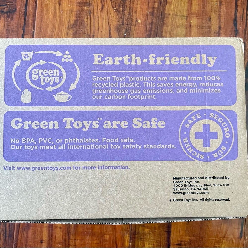 Green Toys Tea Set - Pink, Purple, Blue, Green - Picture 2 of 2